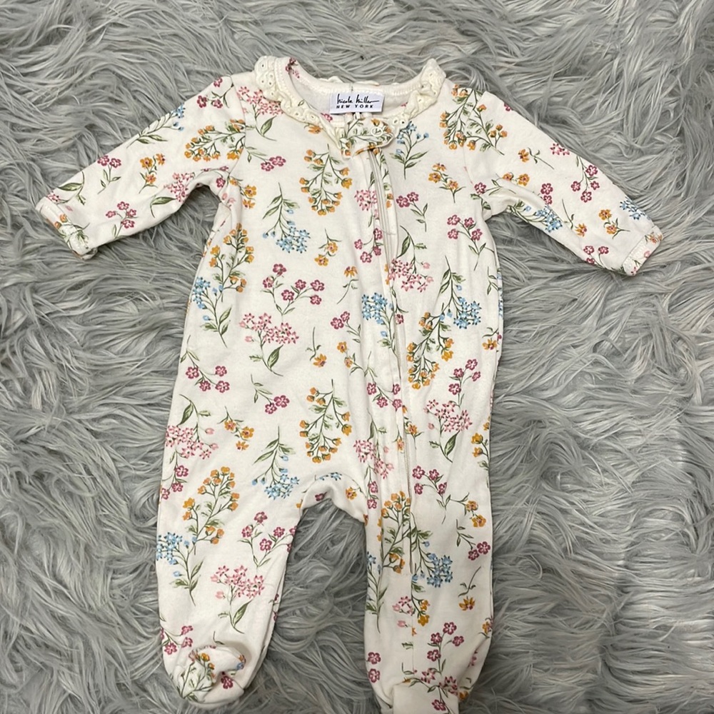 Floral 0-3 sleeper